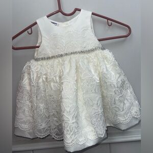 Elegant White Lace Baby Dress